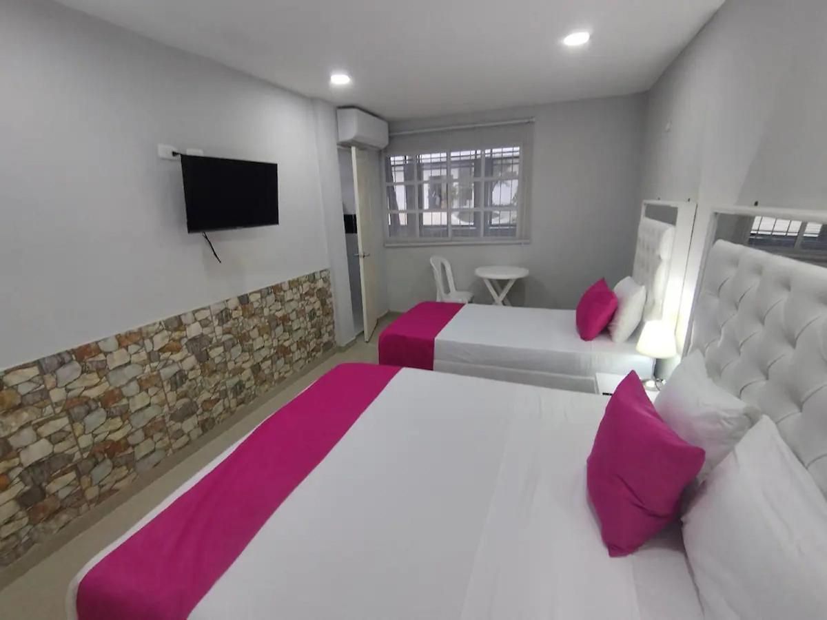 In - Bm-2 Near The Sea With Air Conditioning And Wifi Lodge *